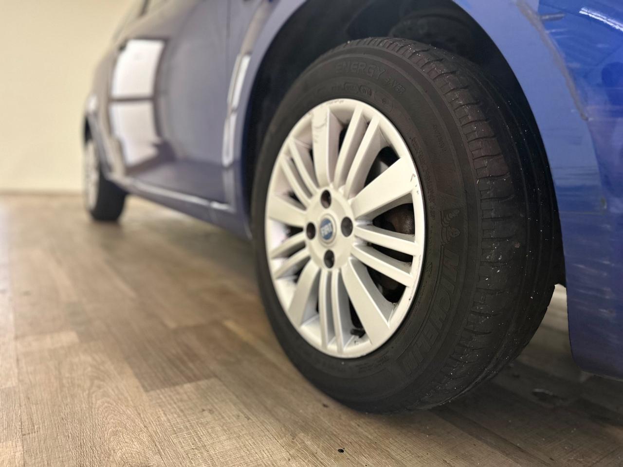 Fiat Grande Punto 1.4 3 porte Dynamic NEOPATENTATI