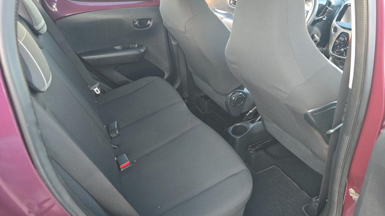 Peugeot 108 VTi 68 5 porte Allure TOP!