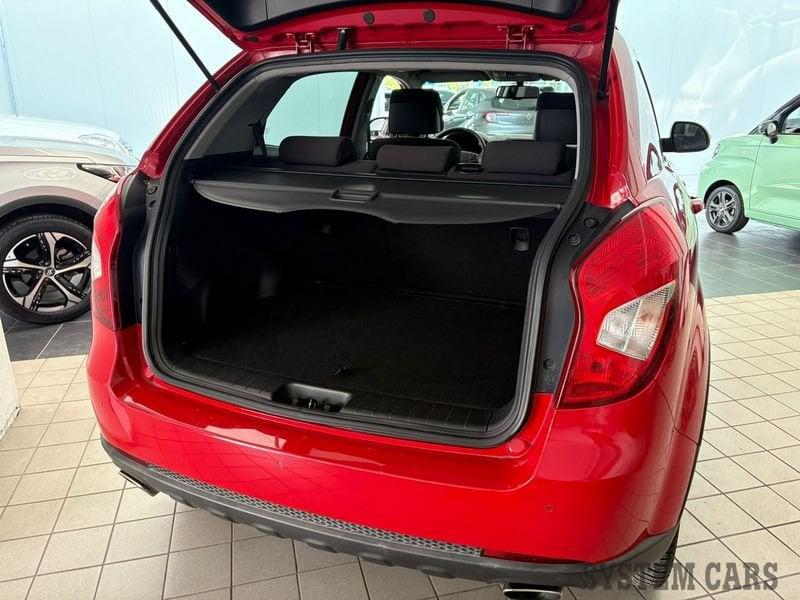 Ssangyong Korando 2.0 /149 CV Limited Edition Navi - GOMME 4 STAG. - CATENA DI DISTRIBUZIONE