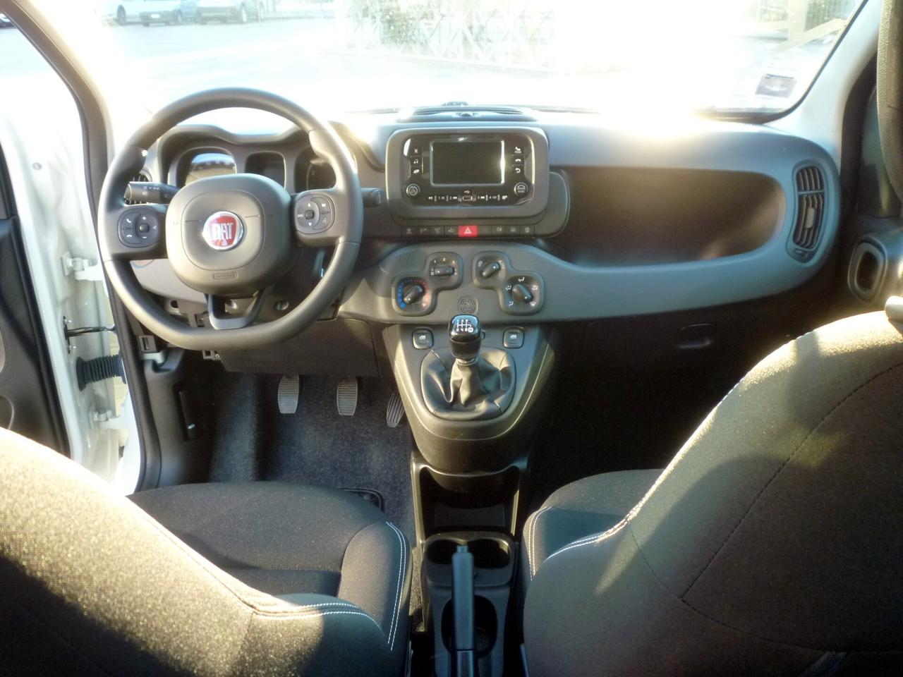 FIAT Panda 1.0 Hybrid 70 CV KM0 BIANCO 2024