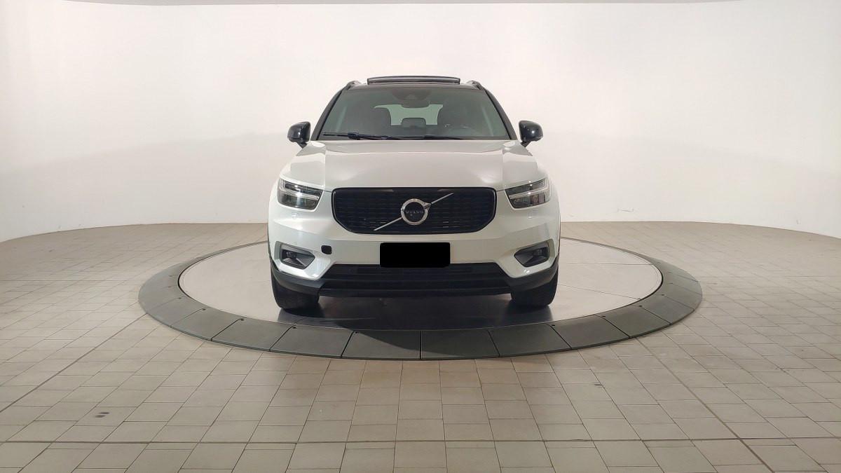 VOLVO Xc40 T4 Recharge Plug-In Hybrid R-Design
