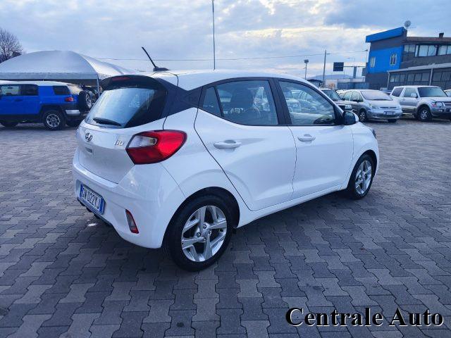 HYUNDAI i10 1.0 MPI Tech