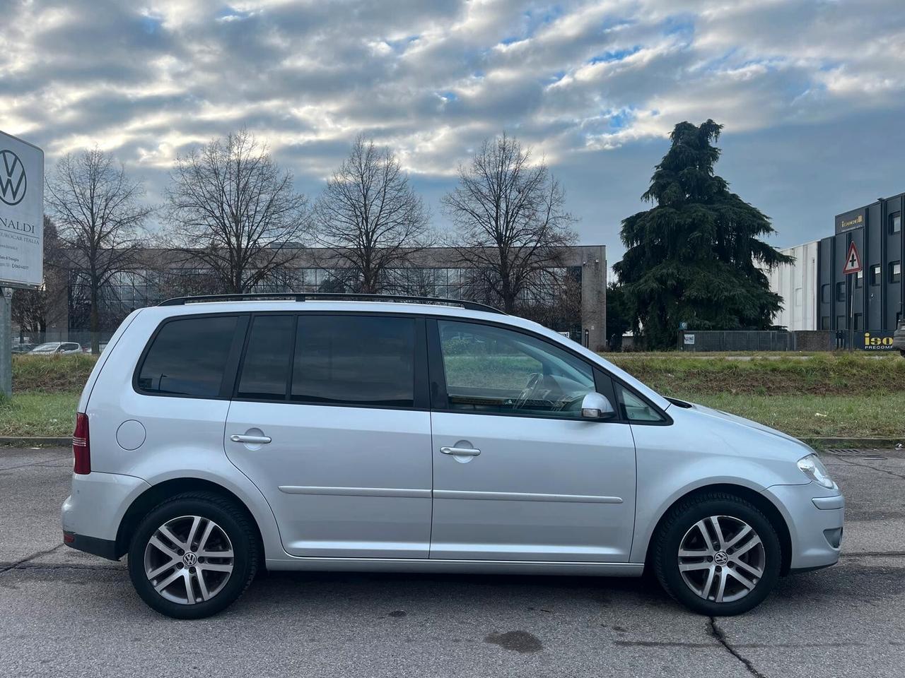 Volkswagen Touran 2.0 TDI DPF Highline **7 posti **