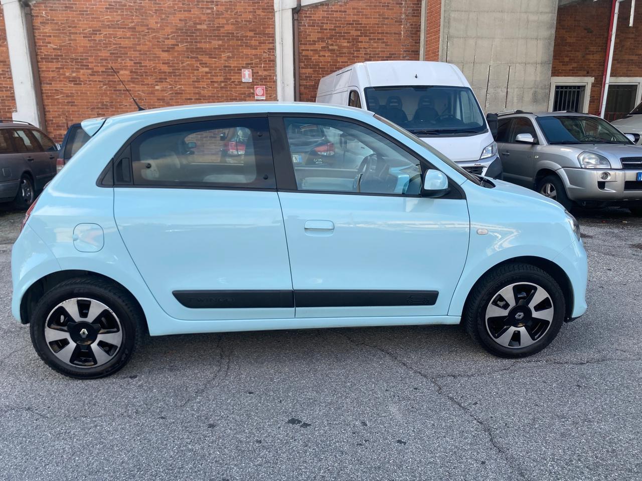 Renault Twingo 1.0 SCe Live