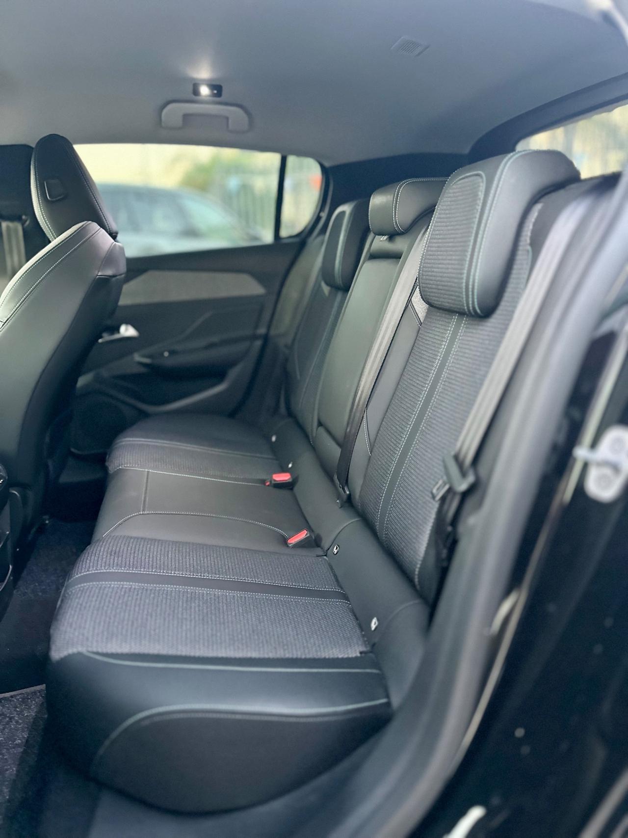 Peugeot 308 Allure Pack Cambio Automatico Diesel Del Nord Italia