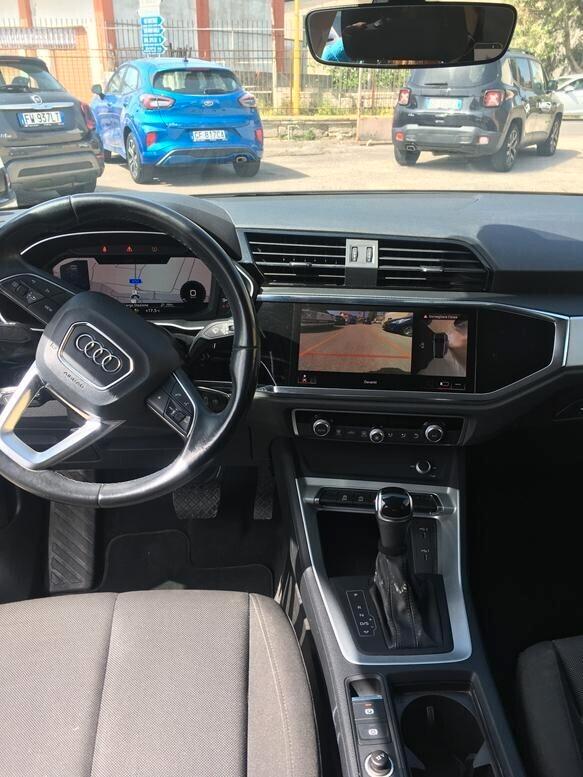 Audi Q3 TDI 110 kW S tronic Business Advanced