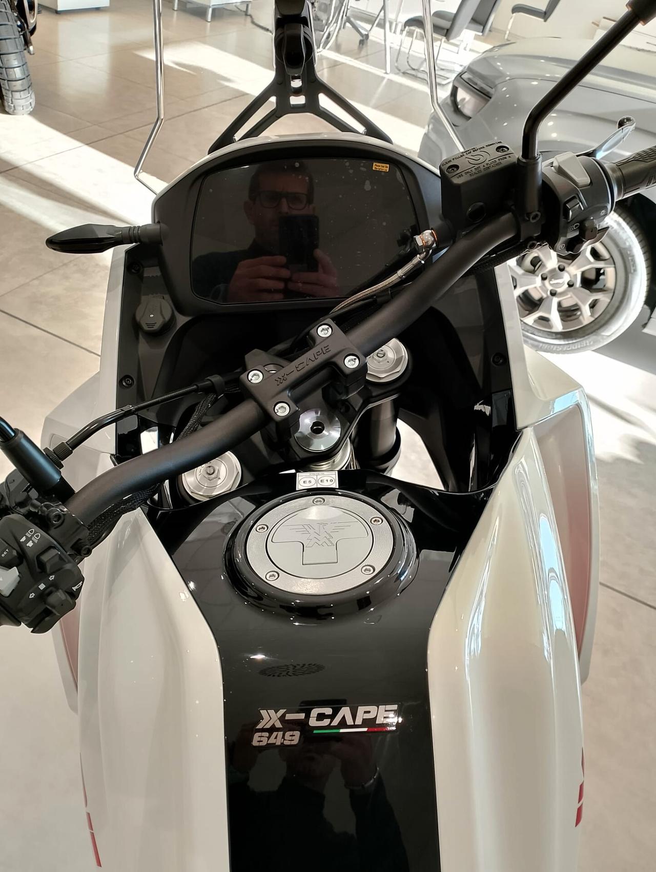 Moto Morini X-Cape 649 CERCHI A RAGGI