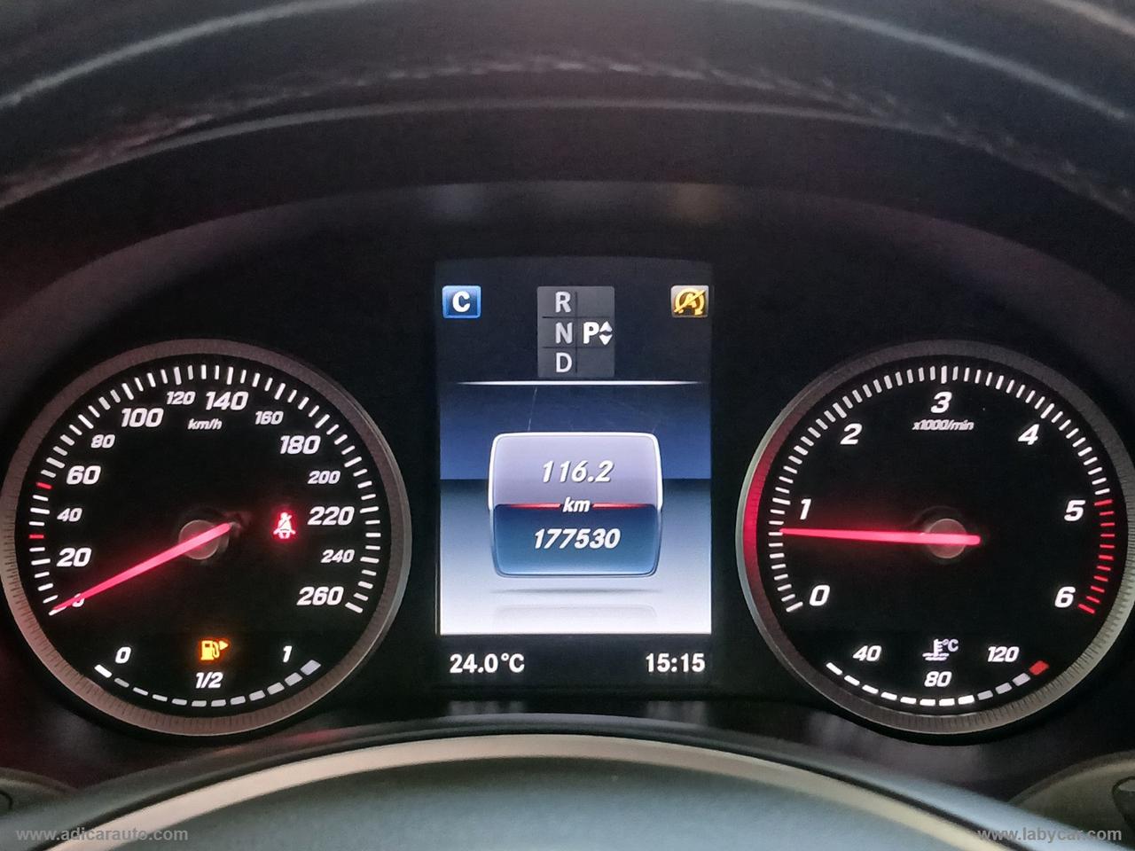 MERCEDES-BENZ GLC 220 d 4Matic Sport