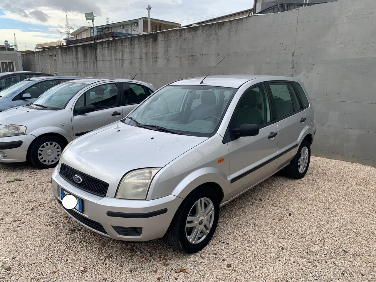 Ford Fusion 1.6 Gpl NON MARCIANTE NON PARTE