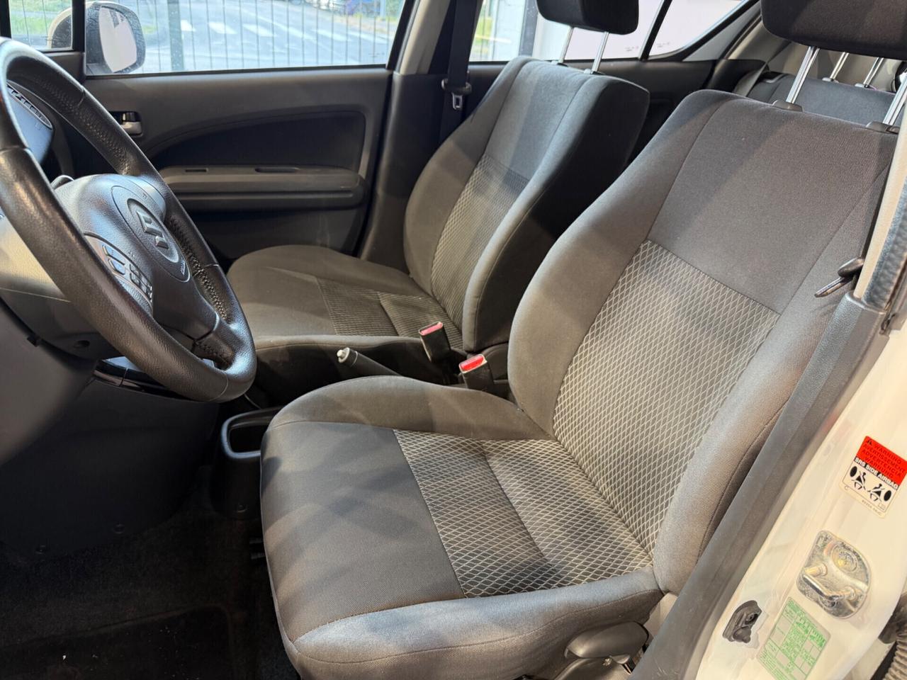 Suzuki Splash 1.0 VVT GL Style Start & Stop