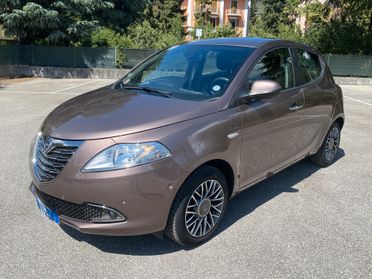 Lancia Ypsilon 1.2 Elle == 18ooo Km ==