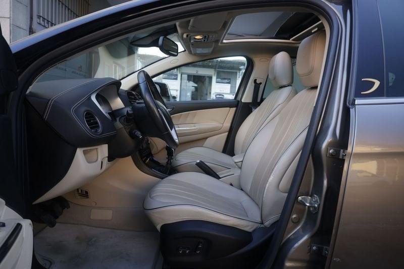 Lancia Delta Lancia Delta 2.0 MJT DPF Argento 121KW ANNO 2010