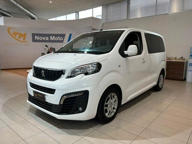 Peugeot Traveller BlueHDi 120 S&S Compact Business