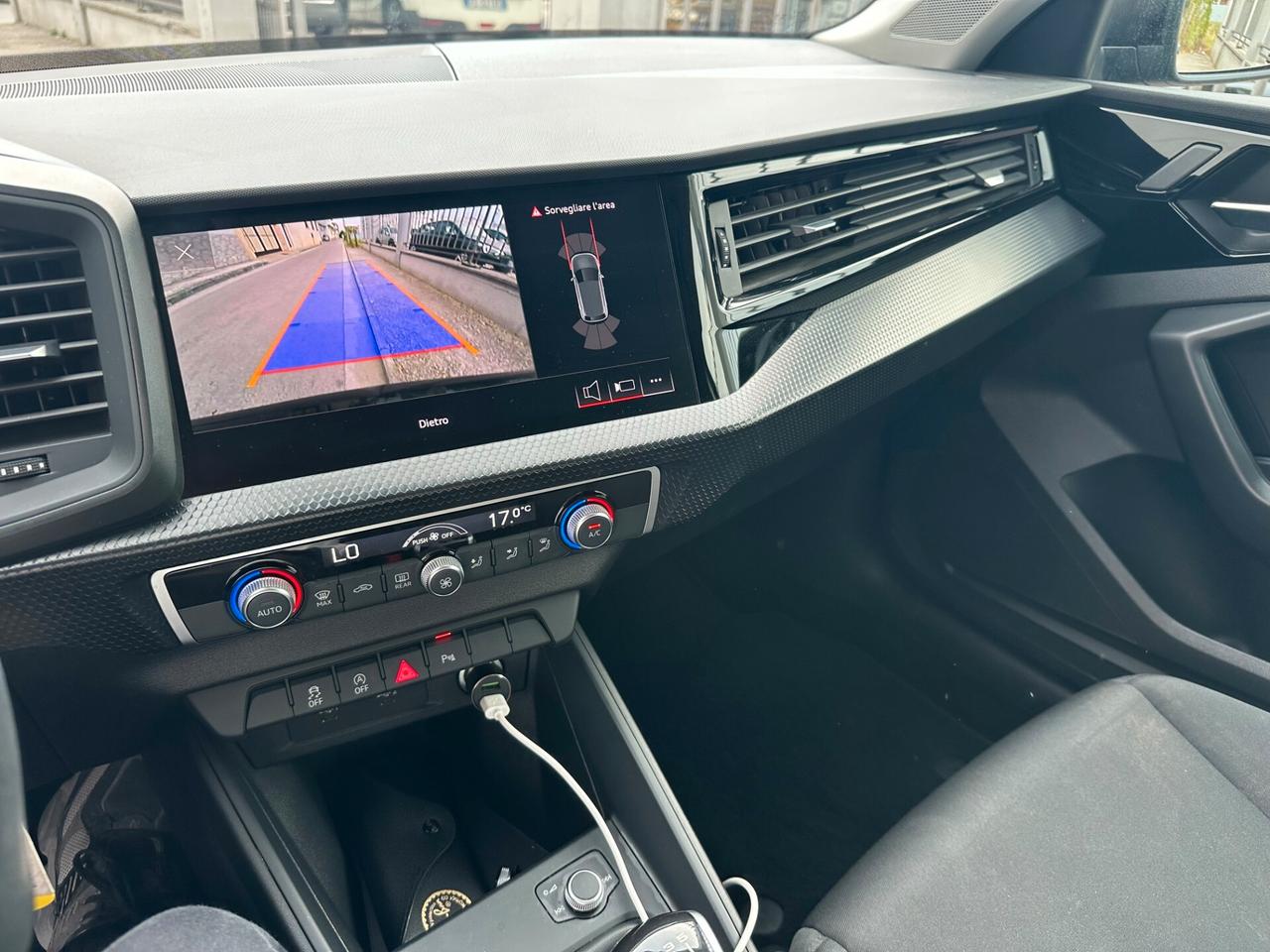 Audi A1 allstreet 30 TFSI Identity Contrast 2022