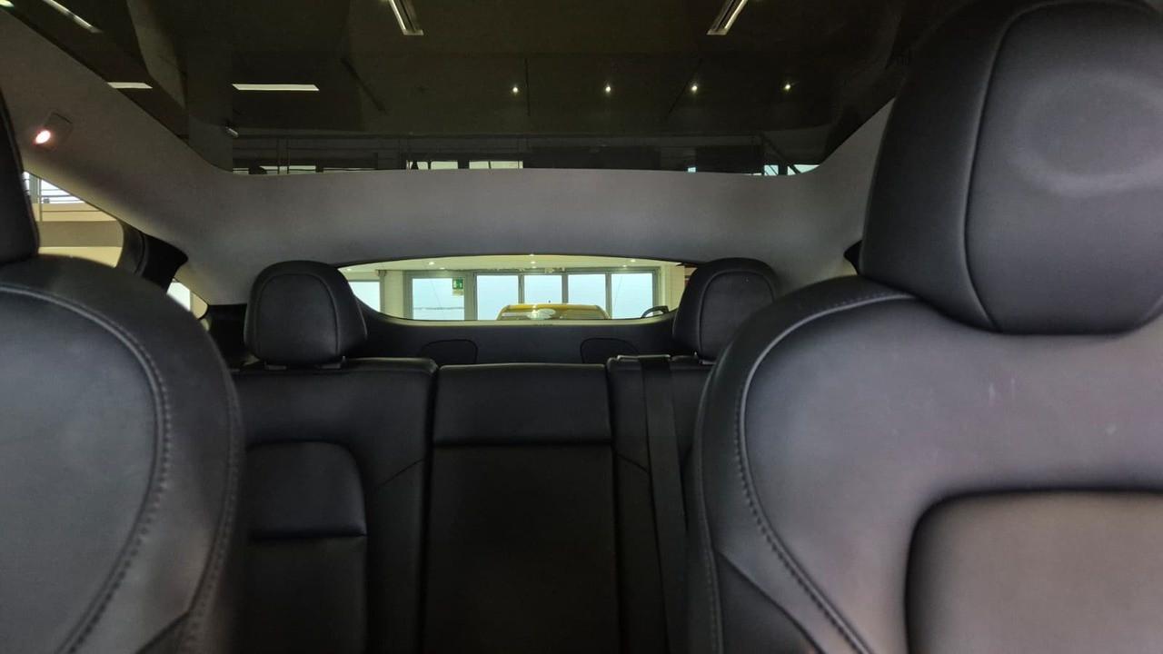TESLA Model Y 2021 - Model Y Single Motor rwd
