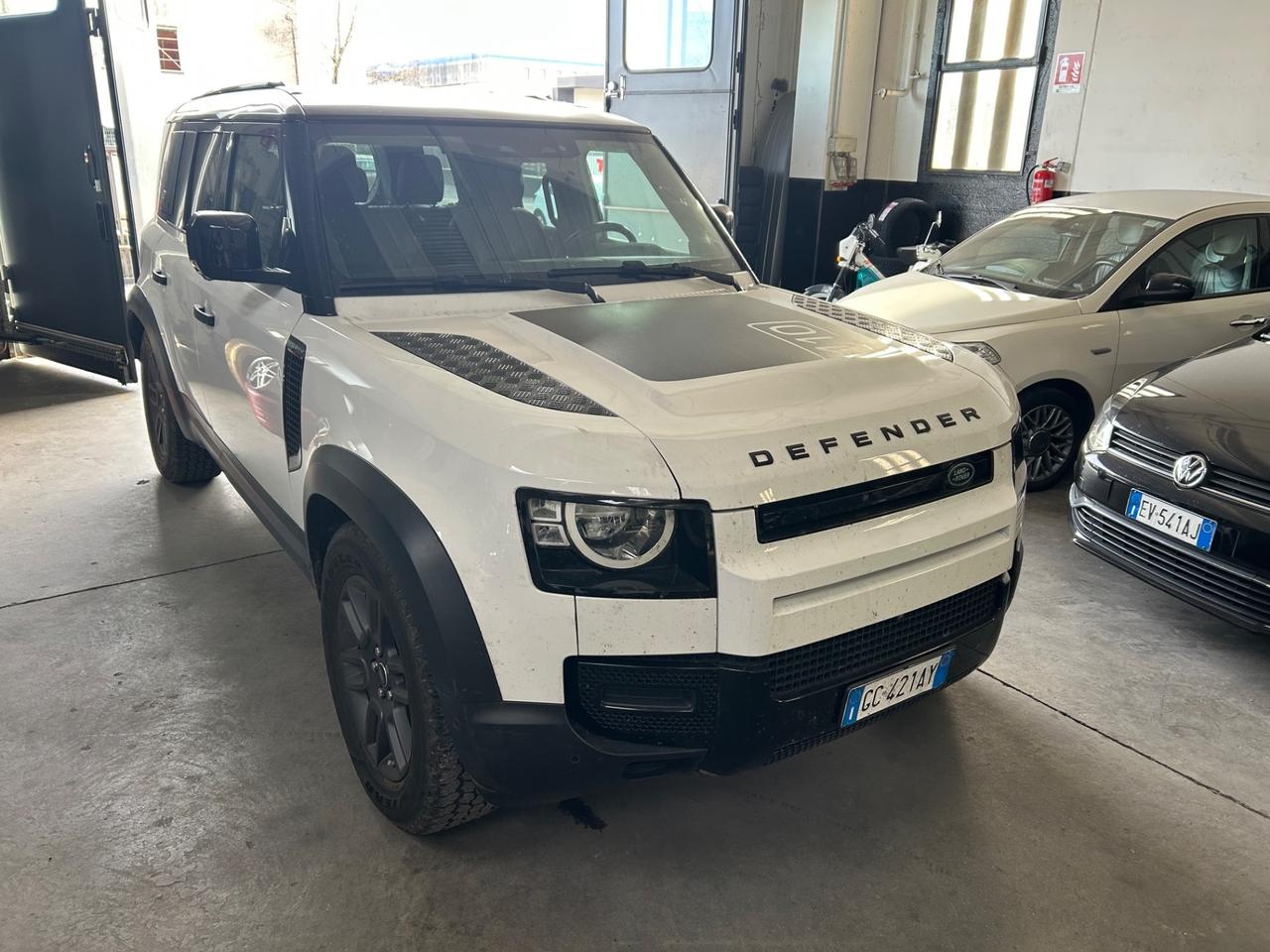 Land Rover Defender 110 2.0 SD4 240CV AWD problemi motore