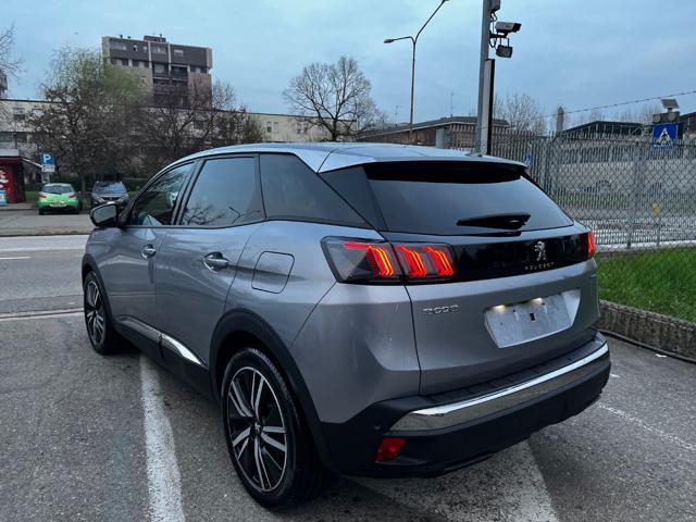 PEUGEOT 3008 Hybrid 180 e-EAT8 Allure Pack