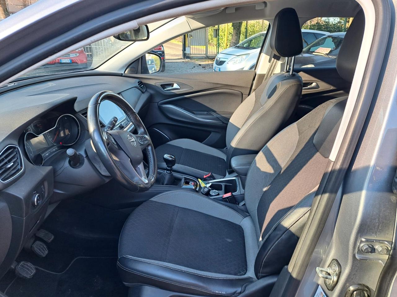 Opel Grandland X 1.6 diesel Ecotec Start&Stop Business