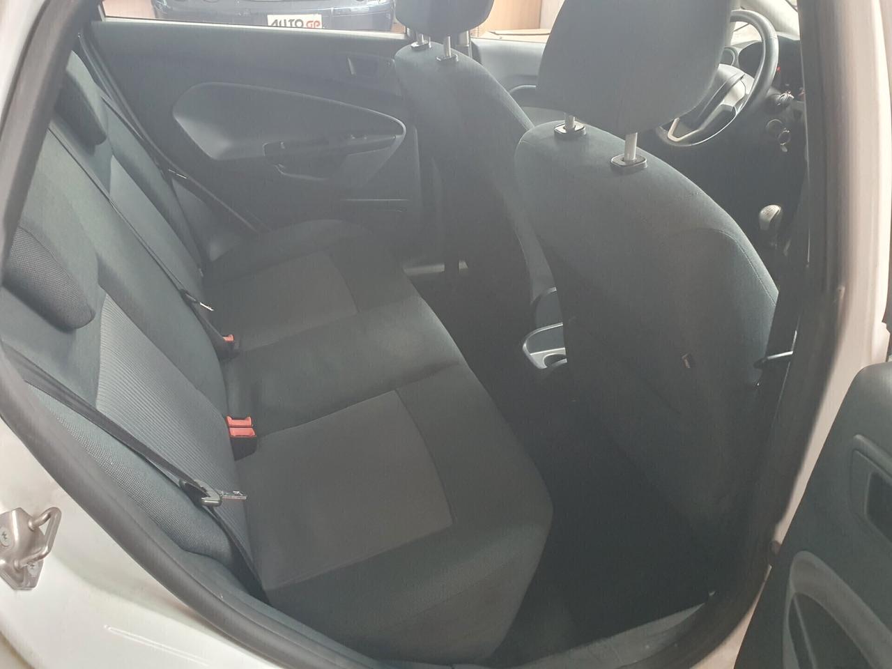 Ford Fiesta 1.4 TDCi 70cvNeopatent 2011