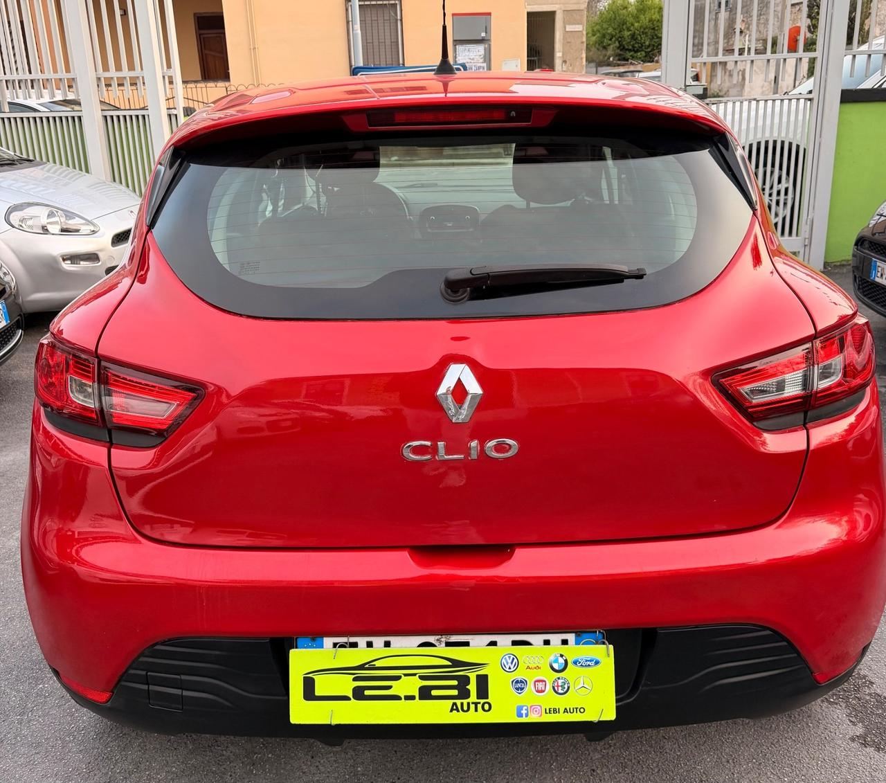 Renault Clio 1.2 75CV 5 porte Costume National 2014 100.000 km