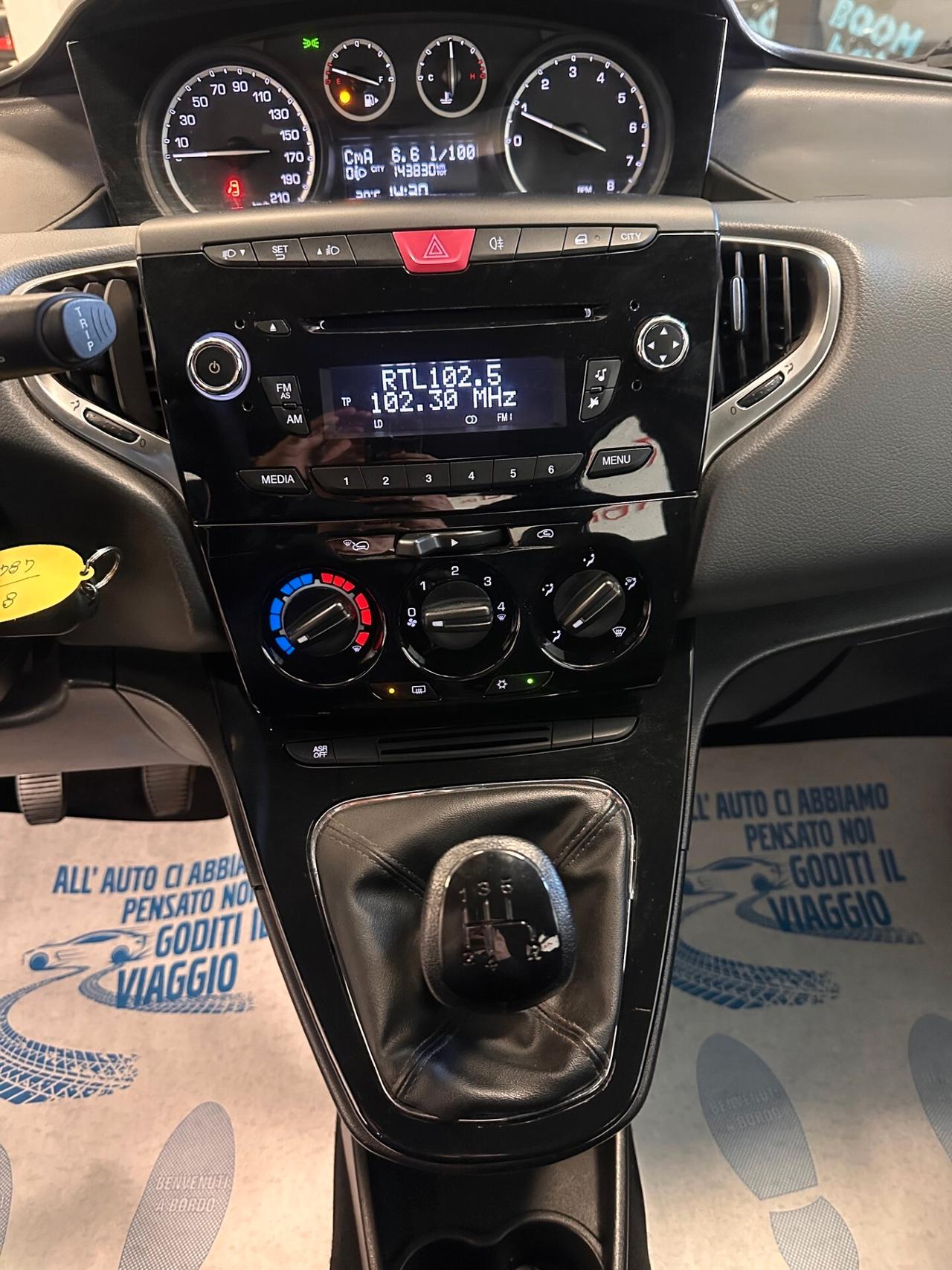 LANCIA YPSILON 1.2 BENZINA