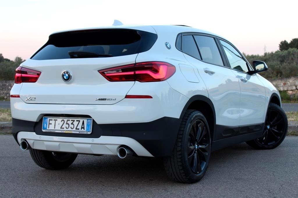 BMW X2 xDrive 18d Aut. *Tetto *SOLI 39.000 KM