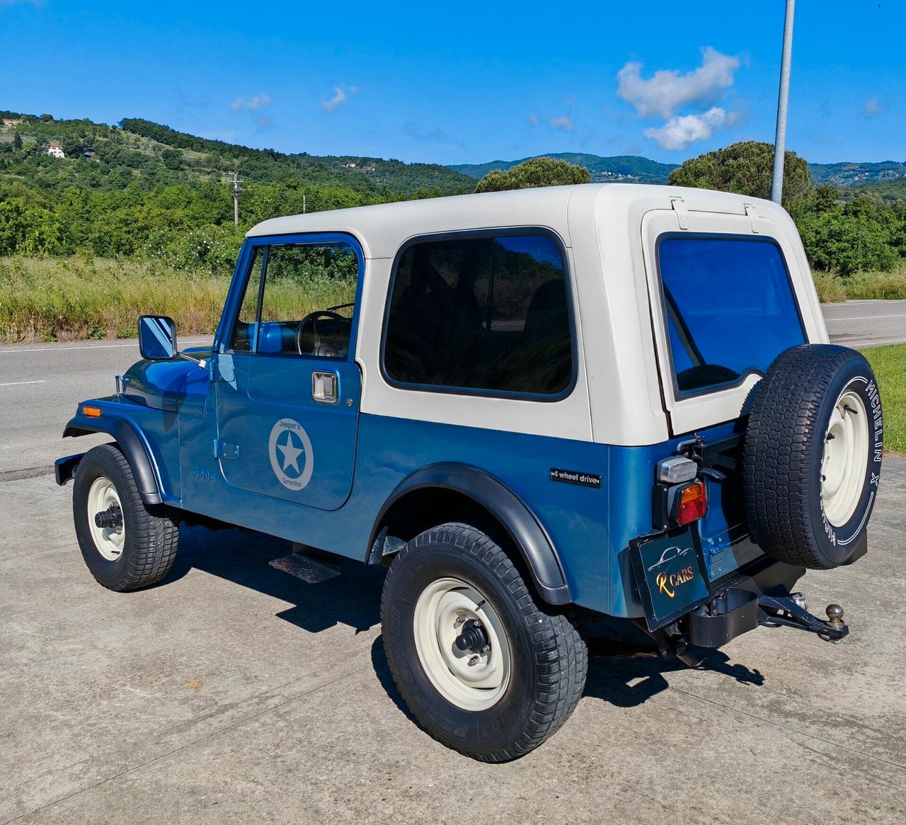 Jeep Wrangler CJ-7 (STUPENDA)