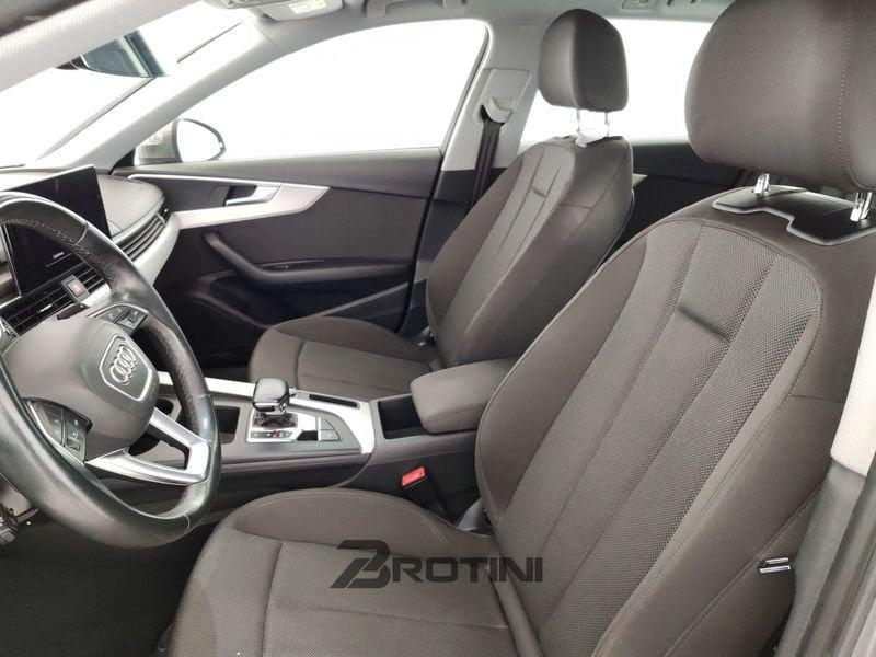 Audi A4 A4 Avant 30 2.0 tdi mhev Business Advanced 136cv s-tronic