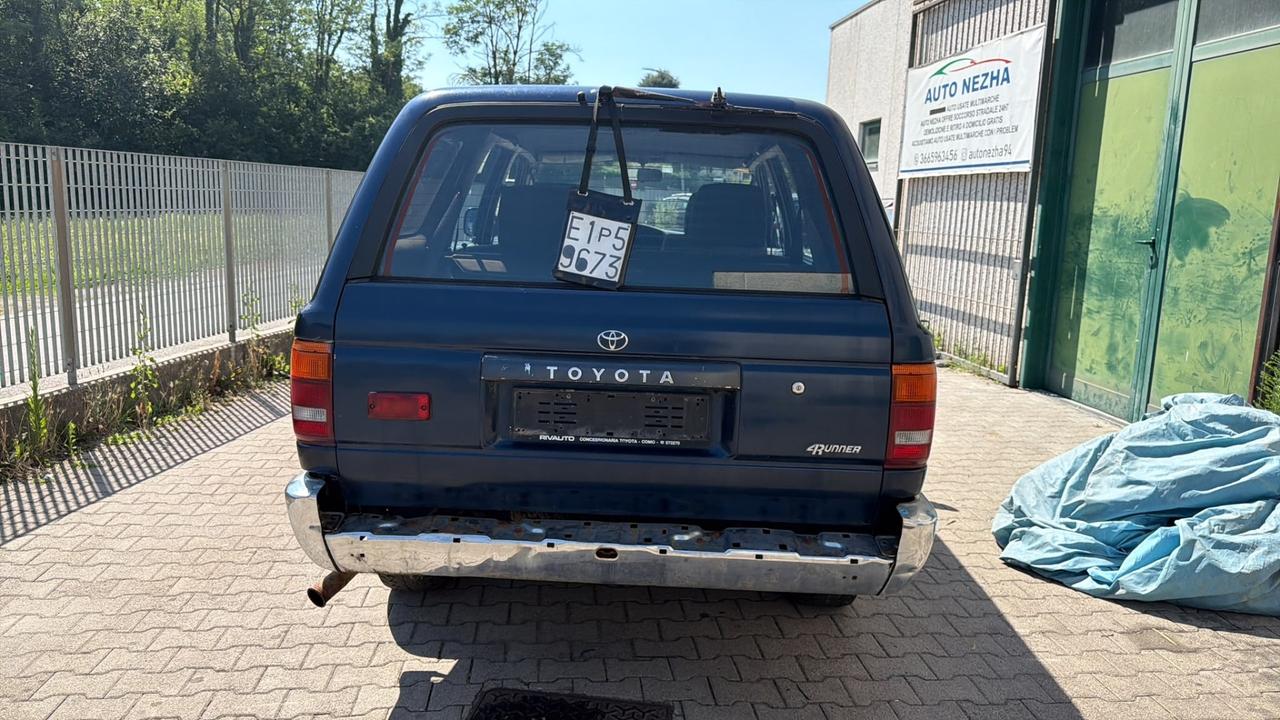 Toyota 4-Runner Hilux 2.4 diesel 4 porte LN 105 Pick-up