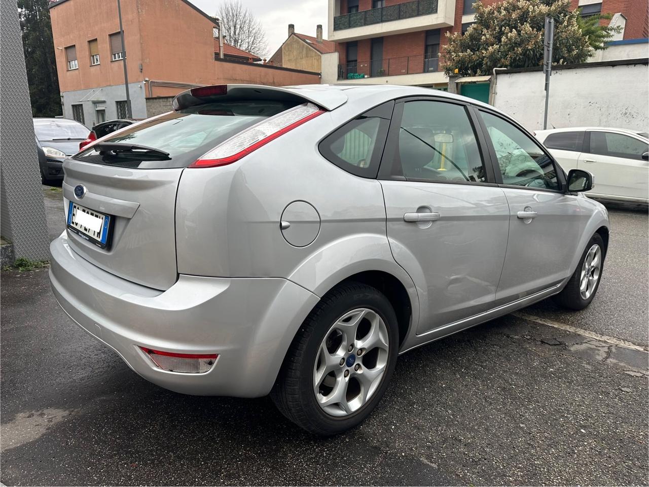 Ford Focus 1.6 (100CV) 5p. Titanium - ok neopatentati