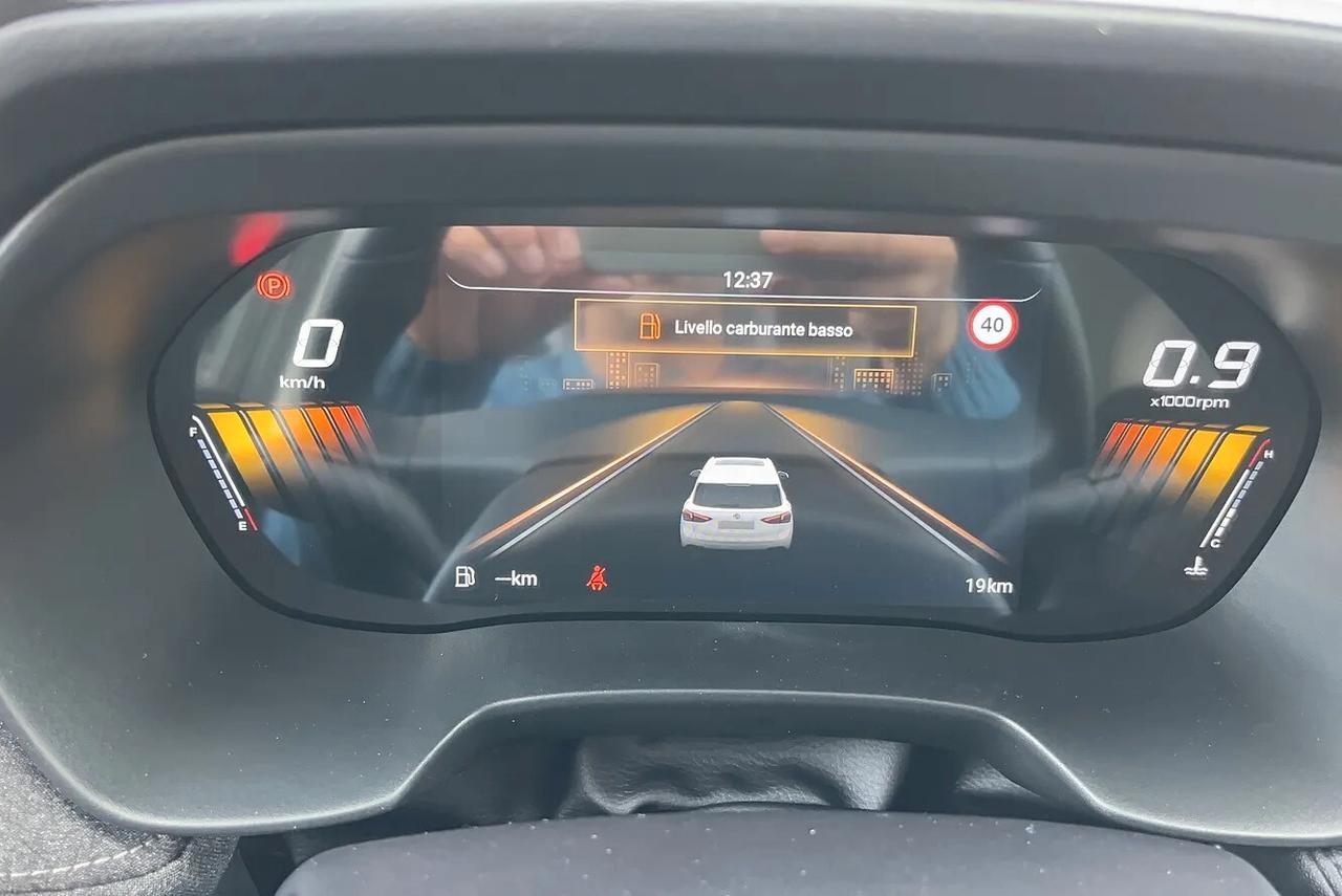 Mg ZS Classic 1.5 STANDARD KM0