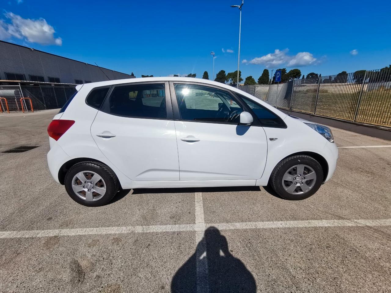 Kia Venga 1.4 CRDi 90CV Cool - 2013