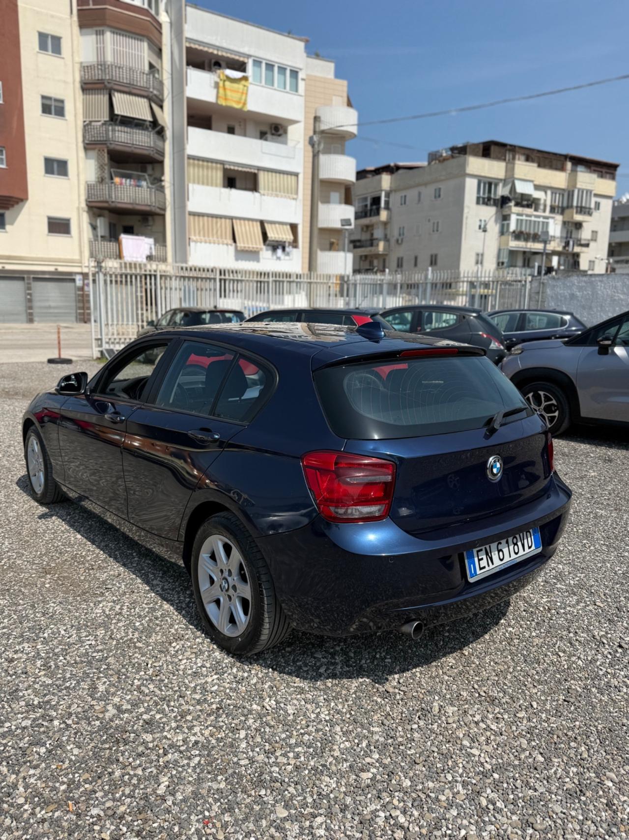 Bmw 116 116d 5p. Efficient Dynamics Urban