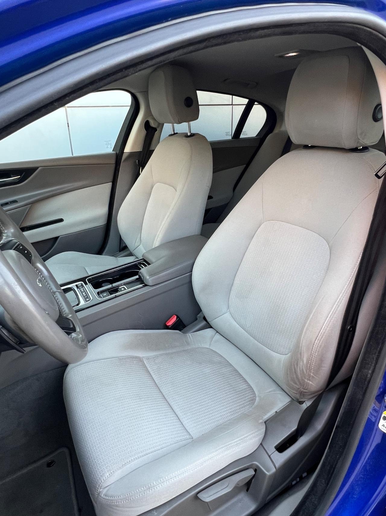 Jaguar XE 2.0d i4 Prestige 163cv auto