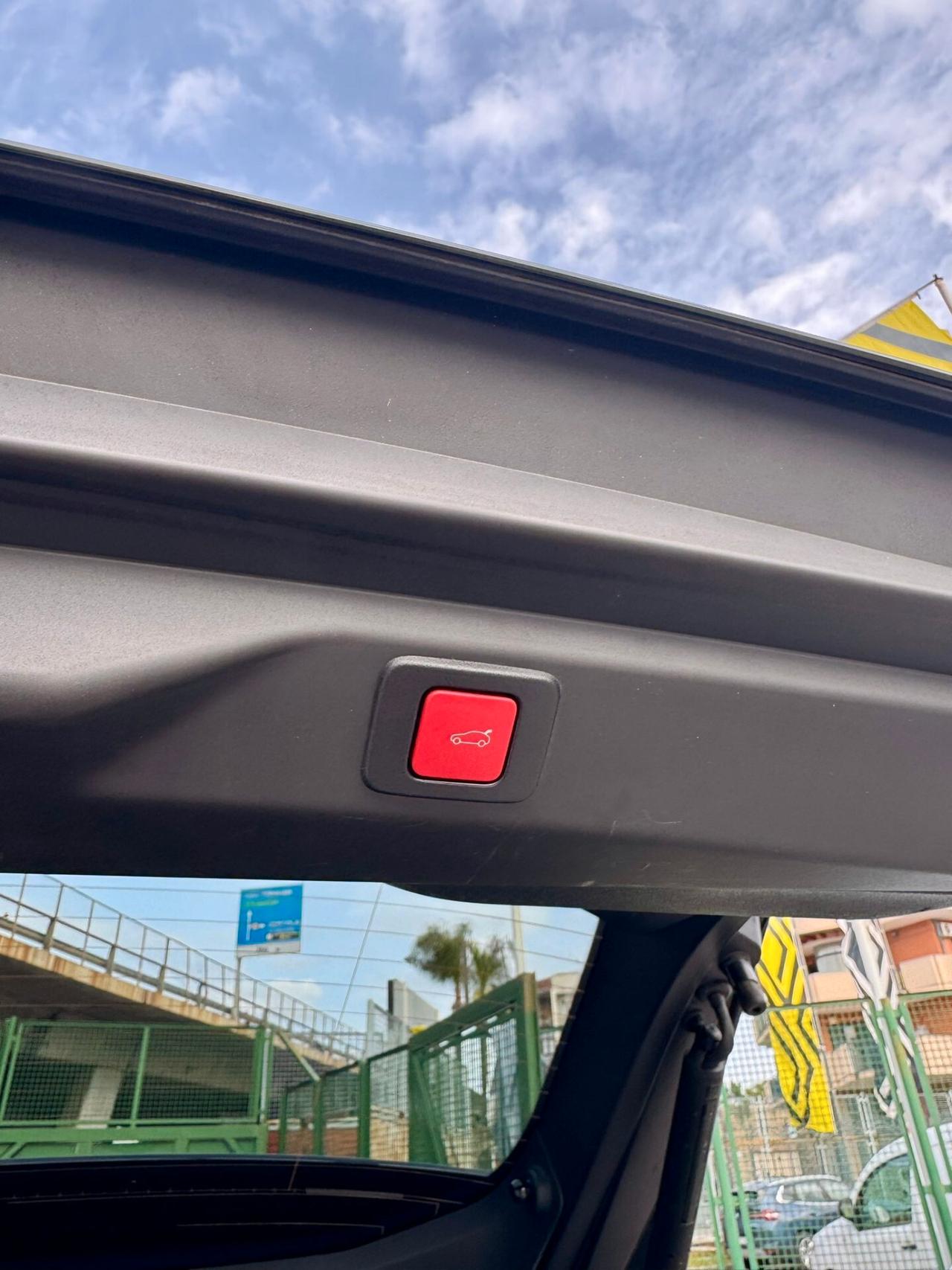 Peugeot 3008 Hybrid 145 e-DCS6 GT EXCLUSIVE