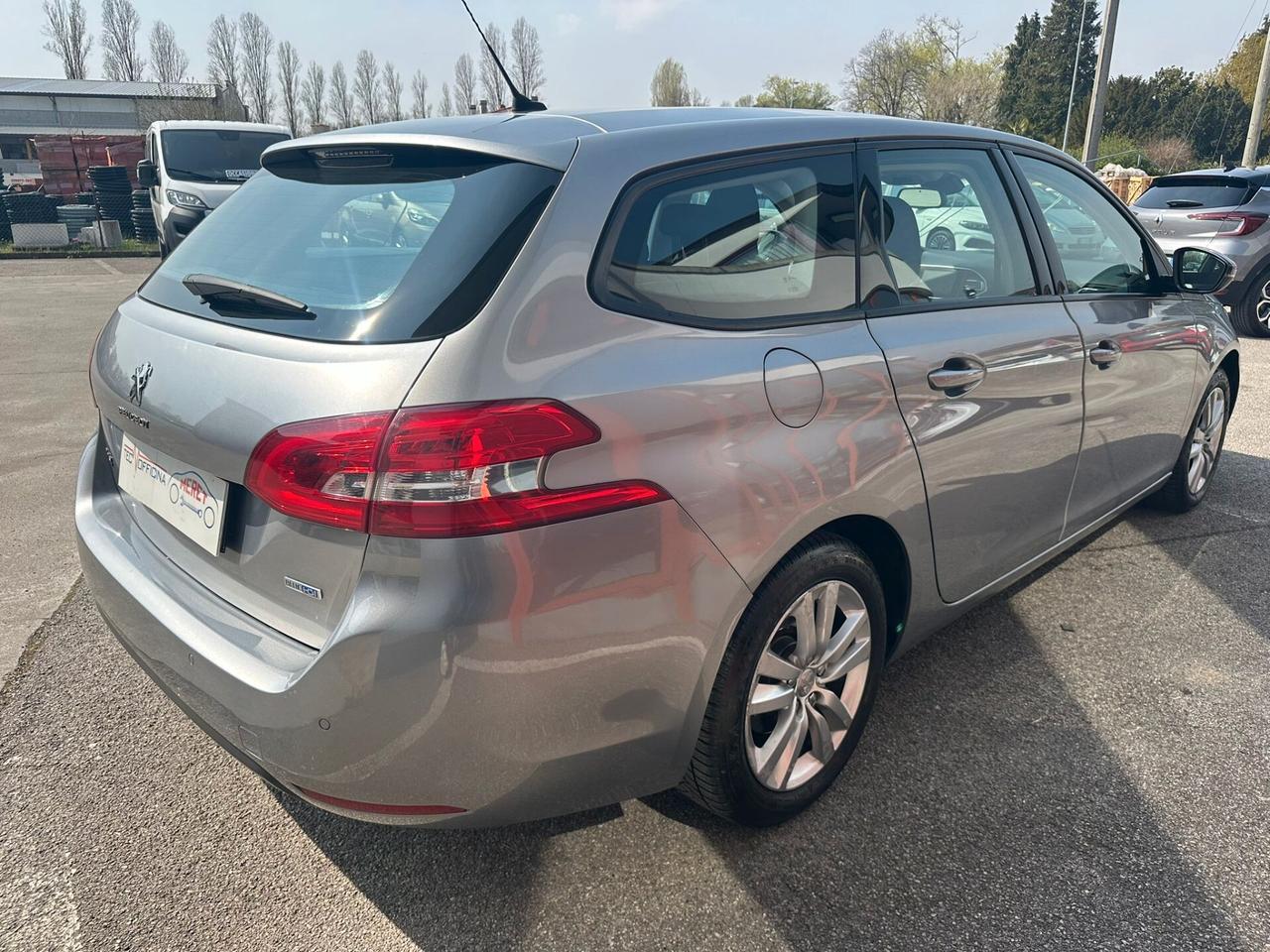 Peugeot 308 BlueHDi 100 S&S SW Business
