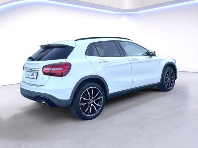 MERCEDES-BENZ GLA 200 2.2 d 136 CV Automatic 4Matic Premium