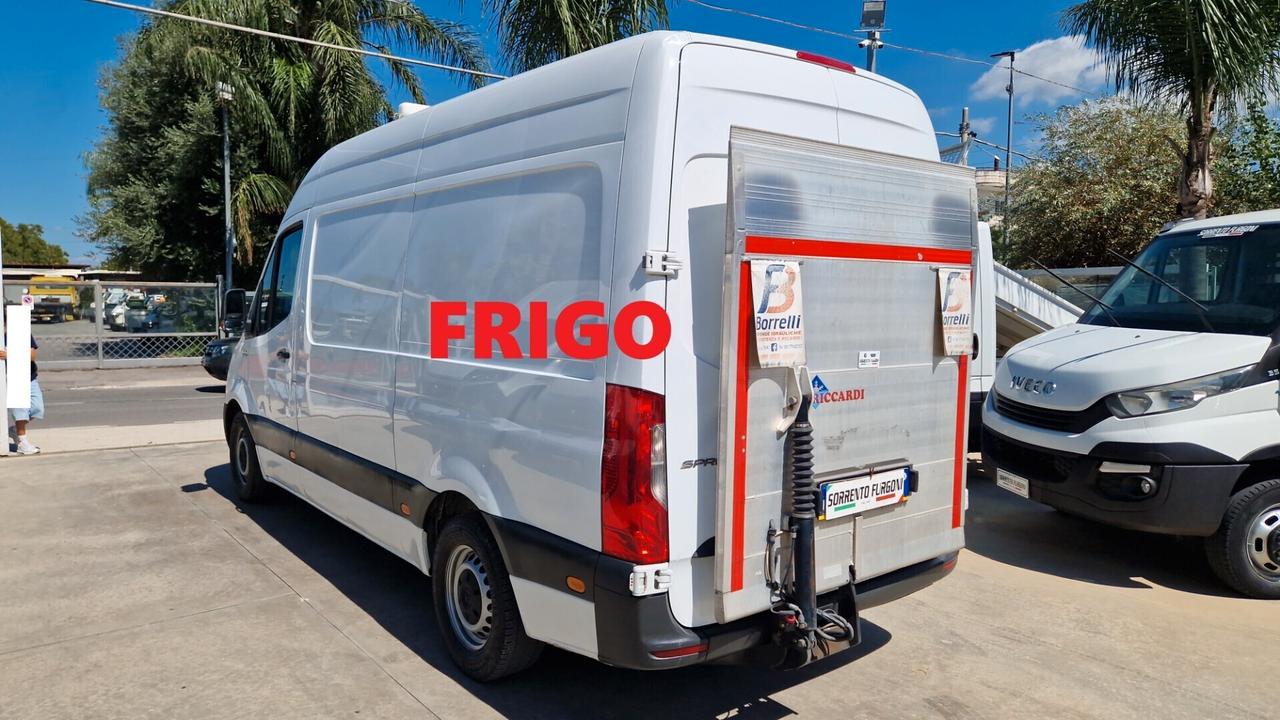 Mercedes Benz SPRINTER 316 CDI PEDANA CARICATRICE FRIGO