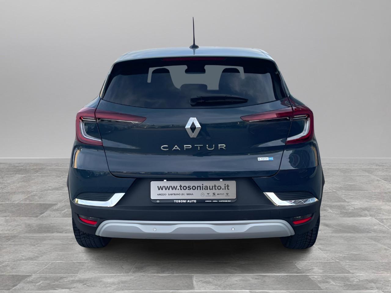 RENAULT Captur 1.6 E-Tech hybrid Intens 145cv auto