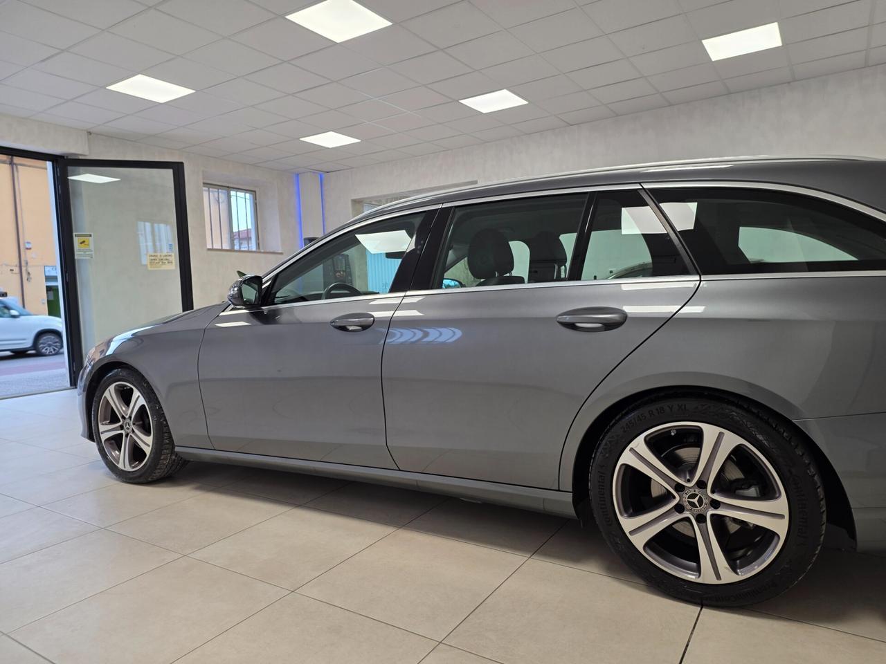 Mercedes-benz E 200 d Auto Premium Plus