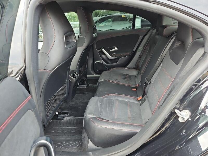 Mercedes-Benz CLA Coupé CLA 180 d Automatic Premium NIGHT-PACK