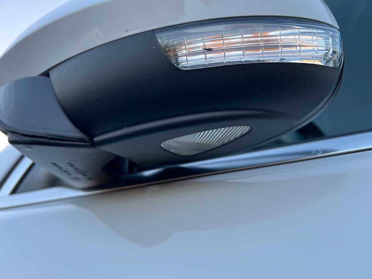 Volkswagen Tiguan 2.0 TDI 110 CV Sport & Style BlueMotion Technology