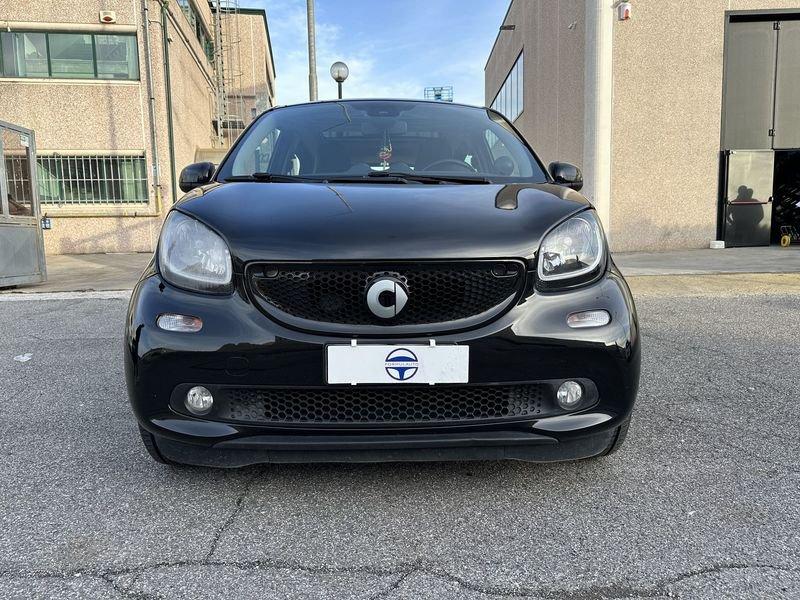 smart forfour 0.9 BRABUS Xclusive twinamic 109CV