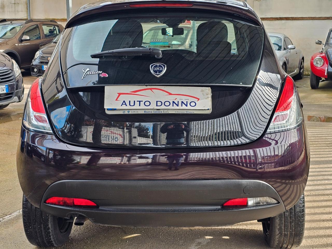 Lancia Ypsilon 5 porte Metano Ecochic Elefantino