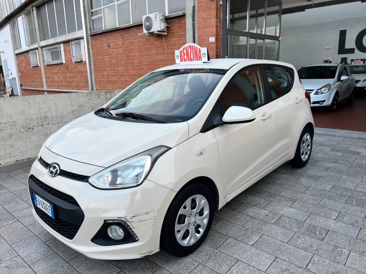 Hyundai i10 1.0 MPI Style. NEOPATENTATO