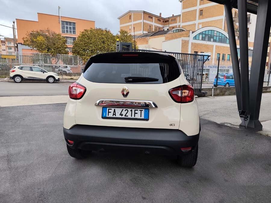Renault Captur 1.5 dCi 8V 90 CV AUTO Energy R-Link 1 Propriet. KM Cert. Renault!