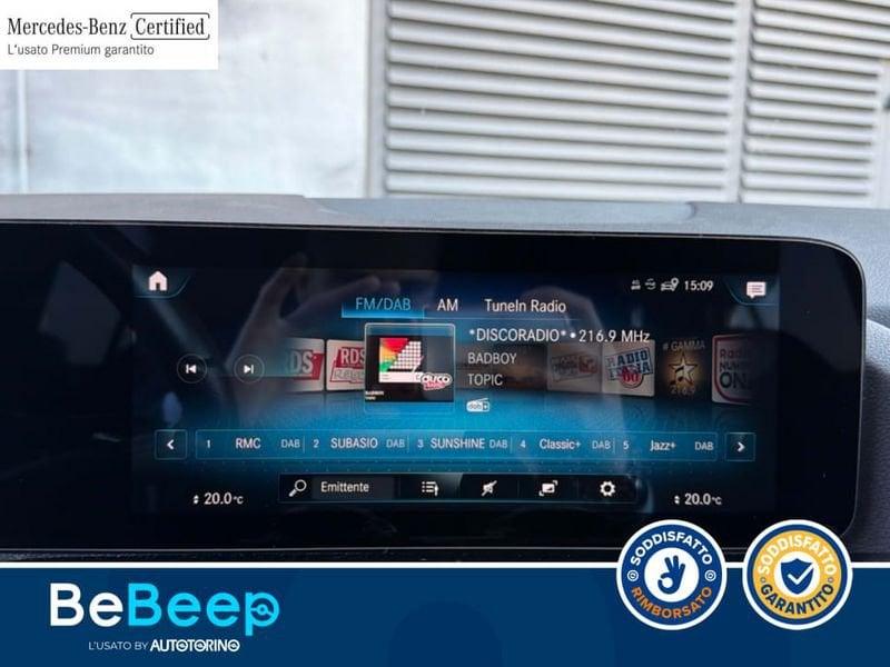 Mercedes-Benz GLA 200 D PREMIUM 4MATIC AUTO