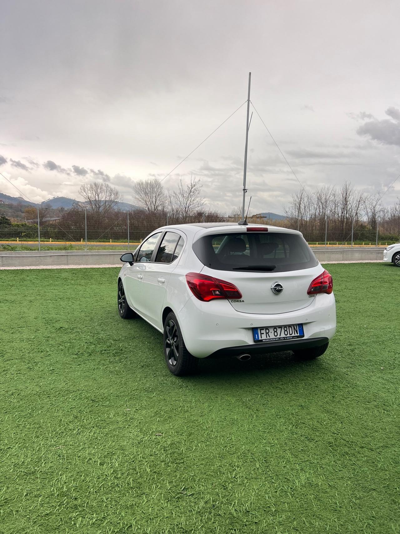 Opel Corsa 1.3 CDTI b-Color