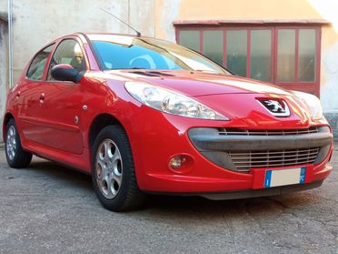 Peugeot 206 PLUS 5P 1.1 GENERATION ECO-GPL