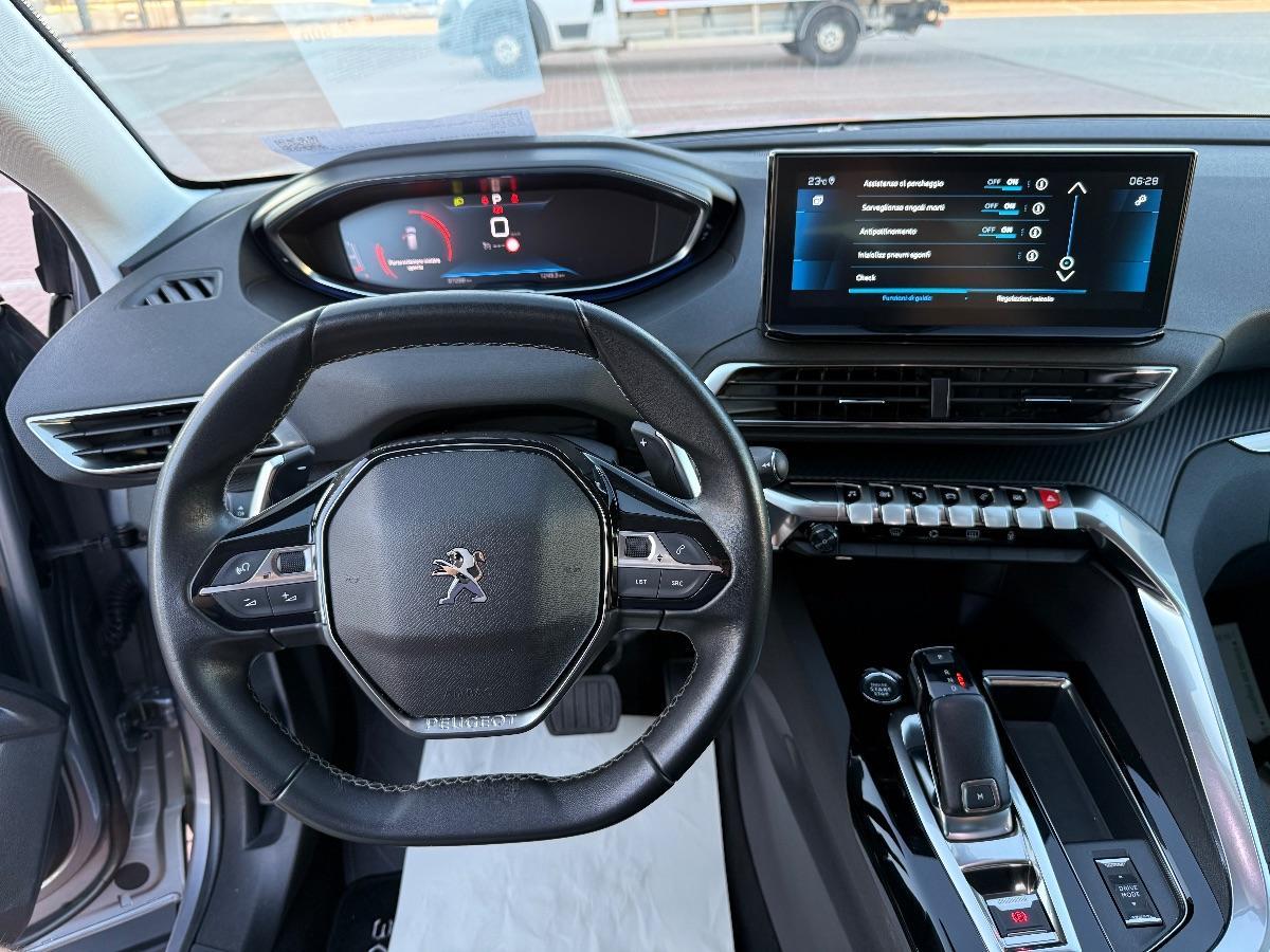 PEUGEOT - 3008 - BlueHDi 130 EAT8 S&S Allure